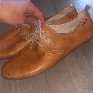Carmel leather Pikolinos size 40